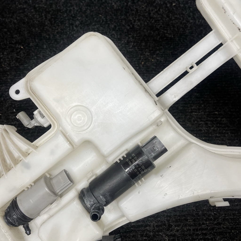 ☑️ 08-13 BMW E92 E93 M3 FRONT WINDSHIELD WASHER FLUID RESERVOIR TANK OEM