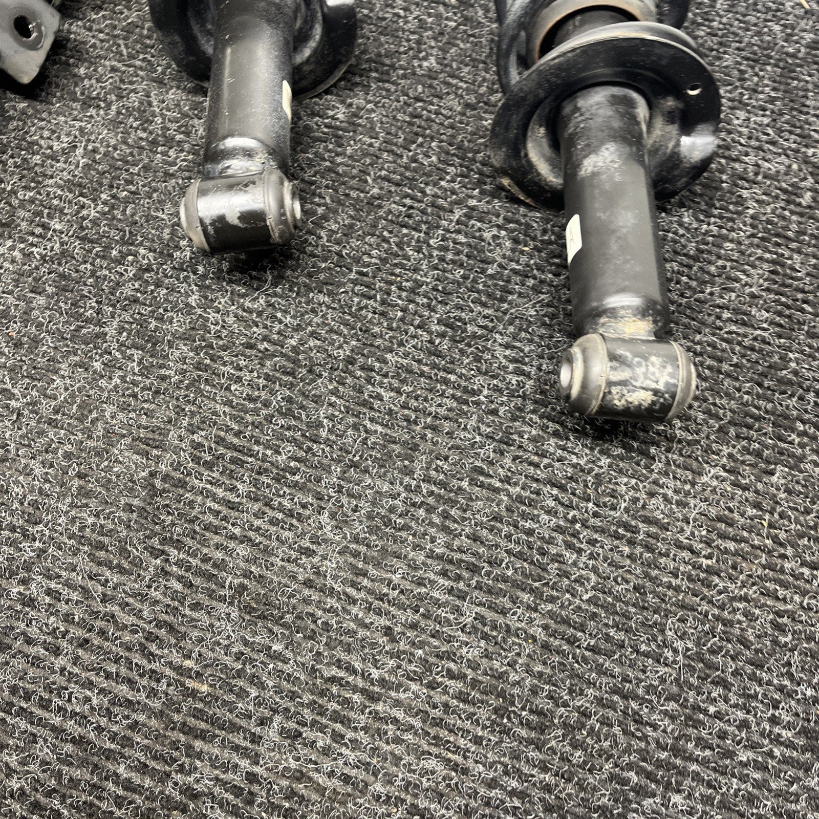 ☑️ OEM Springs & Struts Suspension Subaru BRZ Toyota 86 Scion FRS