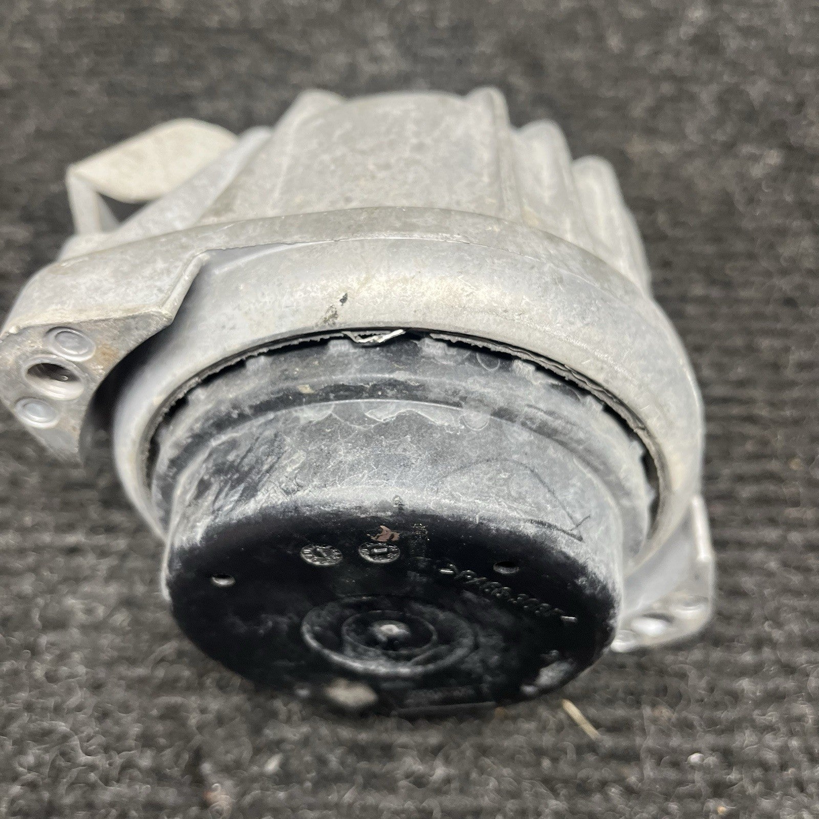 ☑️ OEM 2007-2013 BMW 328i 335i E90 E92 E93 Driver Engine Mount OEM