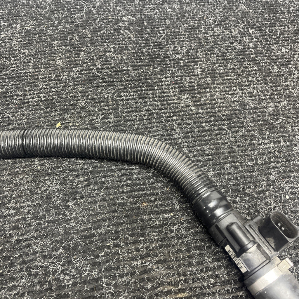 ☑️ 08-13 OEM BMW E90 E92 E93 M3 S65 Secondary Air Pump Suction Hose w/ Sensor