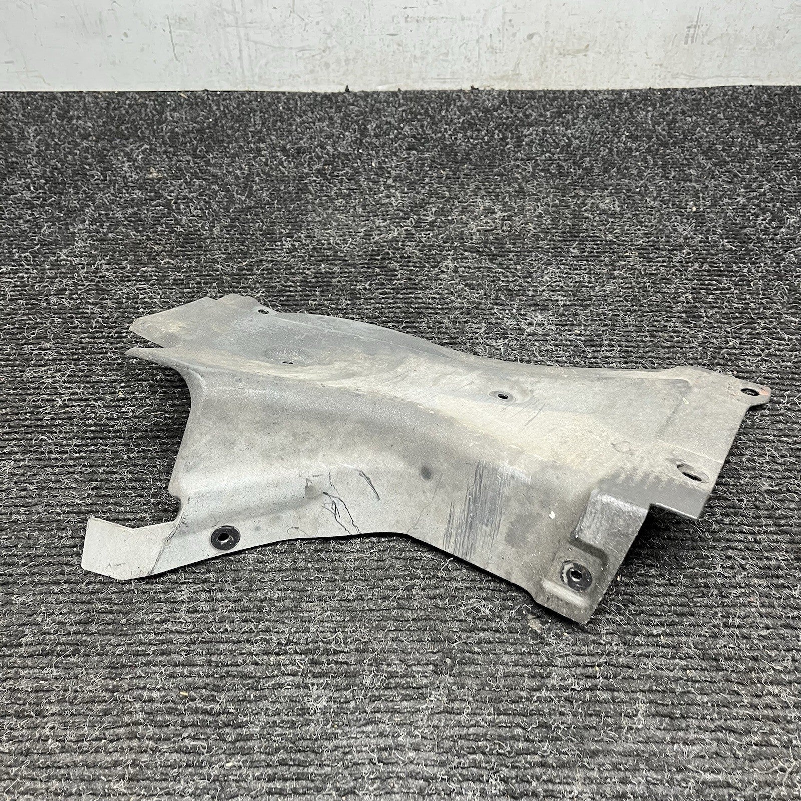 ☑️ 08-13 OEM BMW E92 E93 M3 Front Right Passenger Bottom Arch Liner Cover Panel
