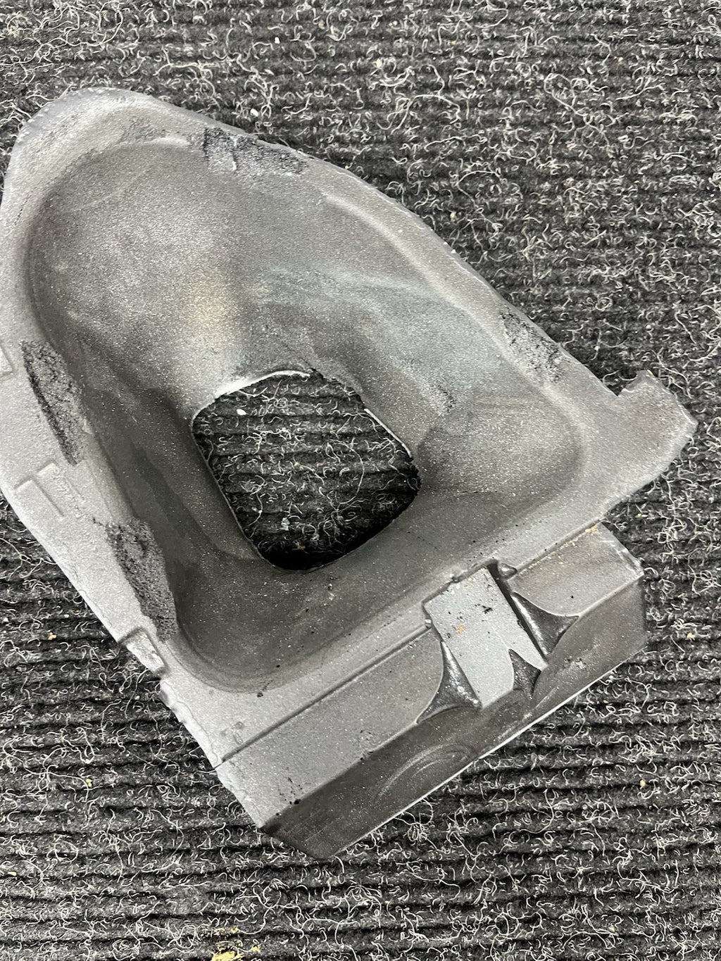 ☑️ 07-13 OEM BMW E90 E92 E93 335 M3 N54 N55 S65 MT Shifter Insert Foam Cover