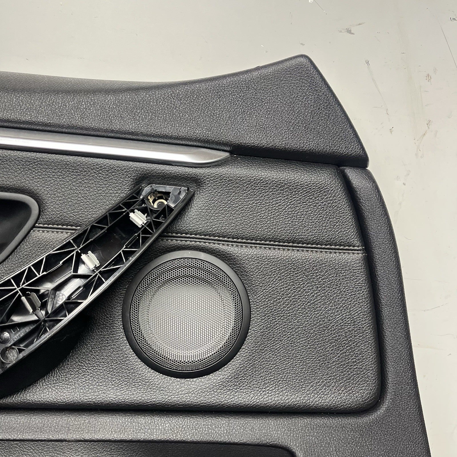 ☑️ 15-20 OEM BMW F36 428 430 Front Driver Side Door Card Panel Sensatec Black