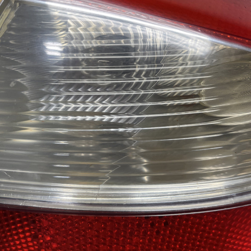 ☑️ 2002-2005 Audi A4 S4 Sedan 4 Door Right Passenger Side RH Tail Light OEM