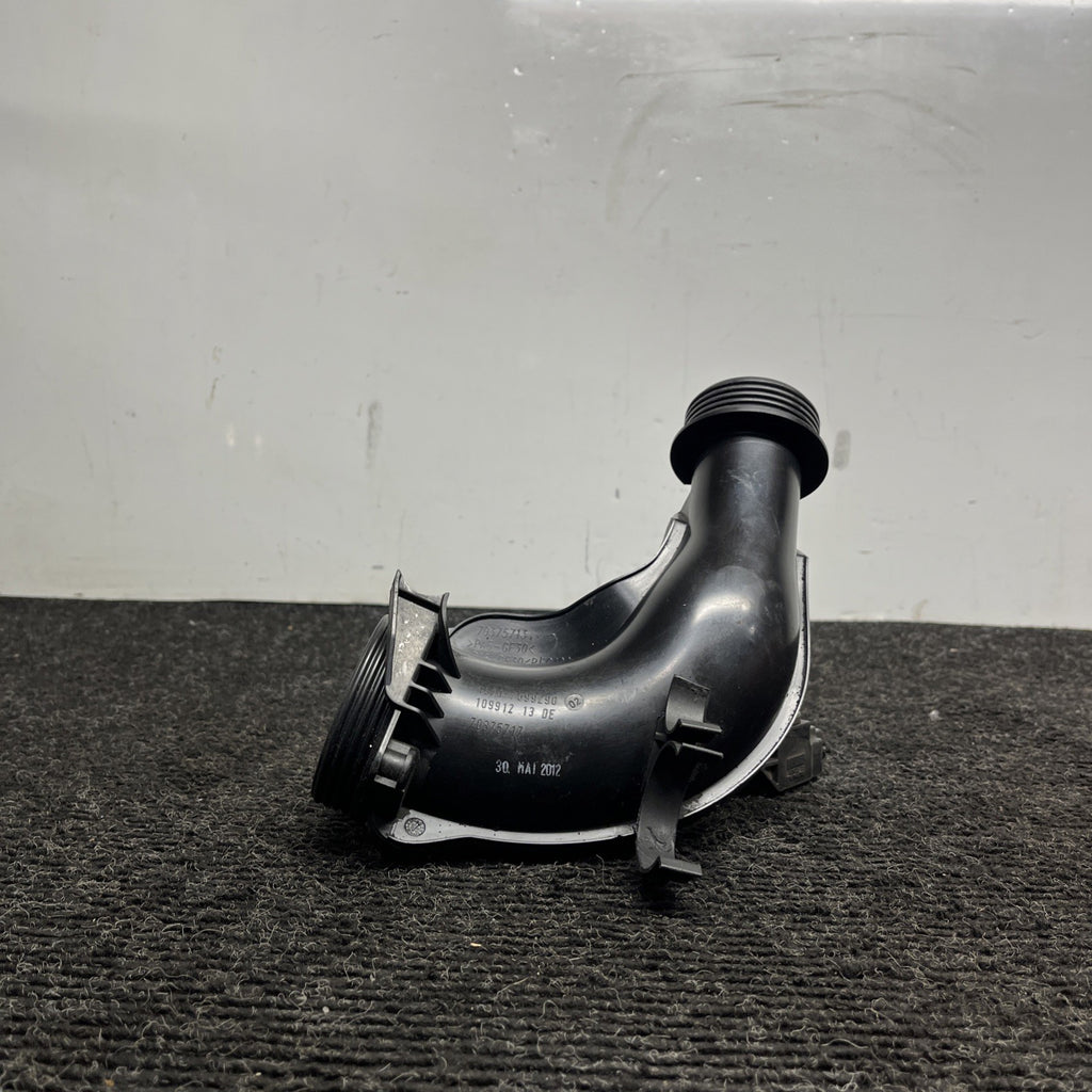 ☑️ Lower Bottom Turbo Air Duct Intake Boot Muffler Pipe OEM BMW E84 E90 E92 E93