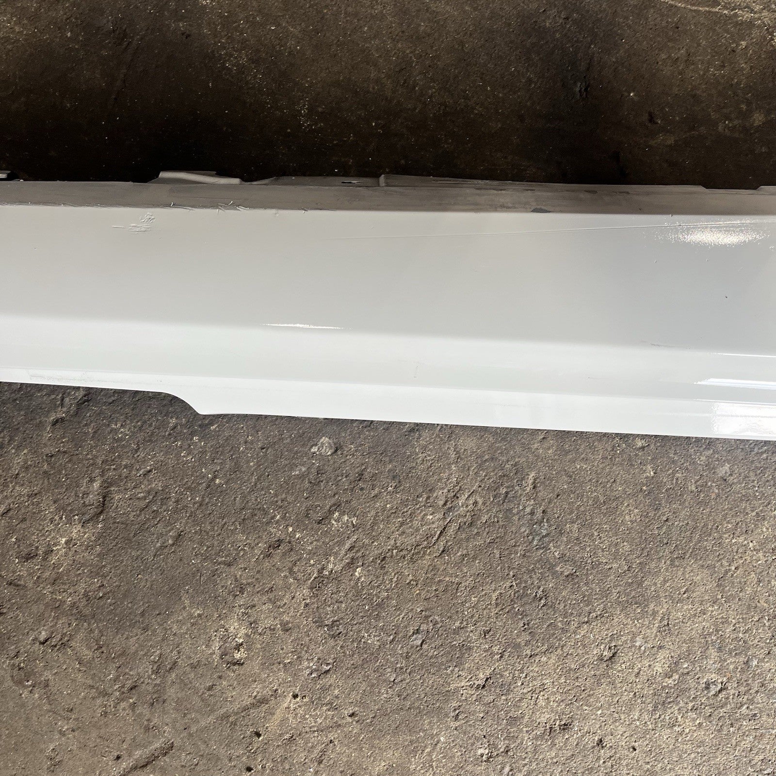 ☑️ 07-13 OEM BMW E92 E93 Right Passenger Side Skirt Rocker Panel White