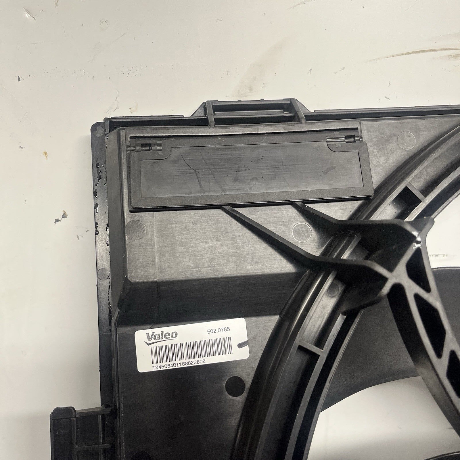 ☑️ OEM BMW F22 F30 F32 F36 Engine B46 B58 Radiator Cooling Auxiliary Fan DAMAGED