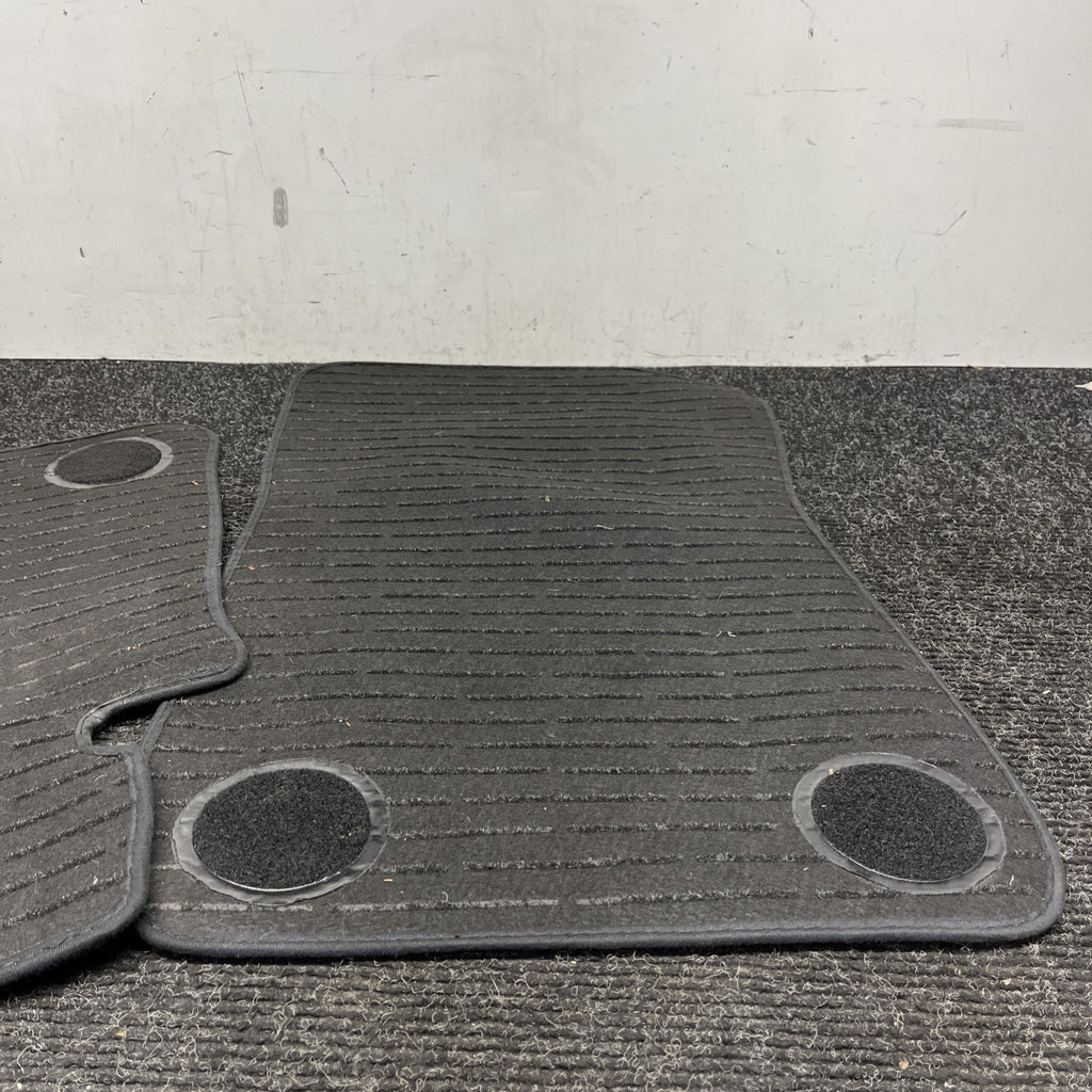 ☑️ Bmw Black Floor Mats Set Part Number 106480-11 OEM 3 And 5 Series