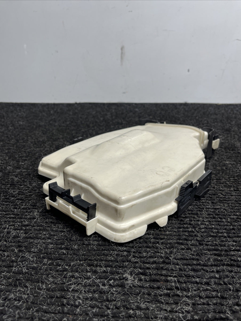 ☑️ BMW E88 E82 E90 E92 E84 DME ECU Electronic Computer Box Top Cover Housing OEM