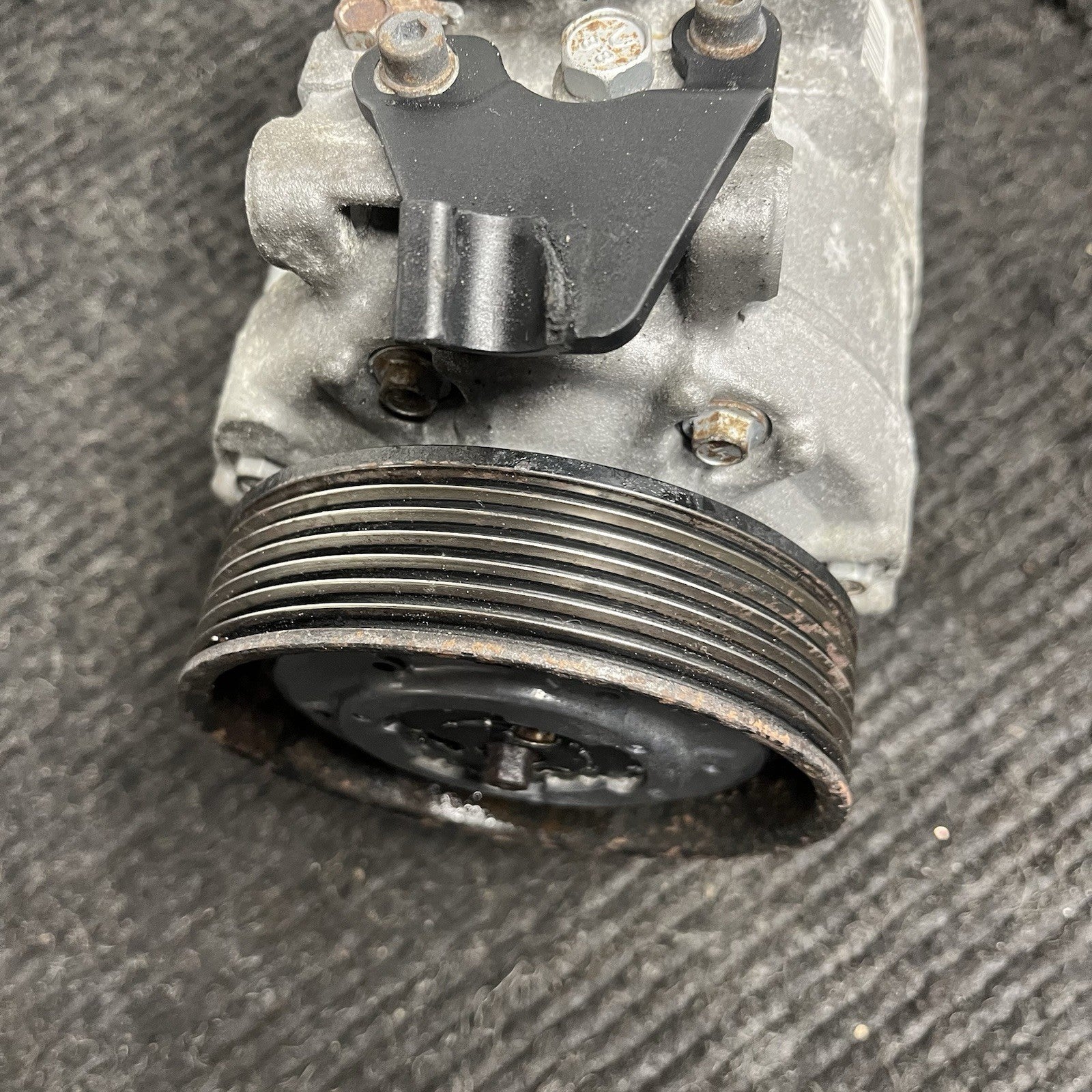 ☑️ BMW E92 135i 335i N54 N55 ENGINE A/C AC COMPRESSOR AIR CONDITIONING UNIT OEM