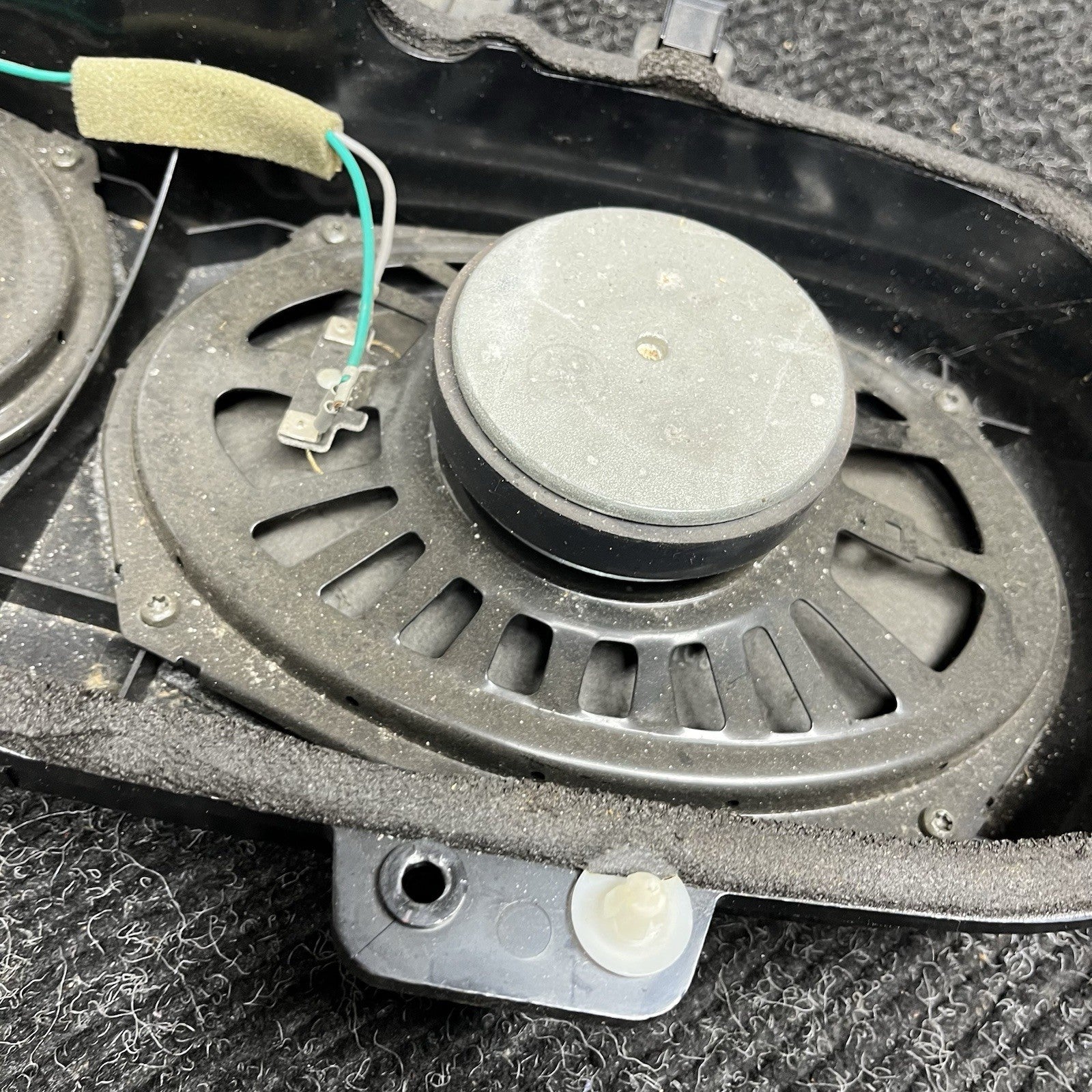 ☑️00-06 BMW M3 330 328 325 Rear Deck Subwoofer Speaker Harman Kardon 8374826 OEM