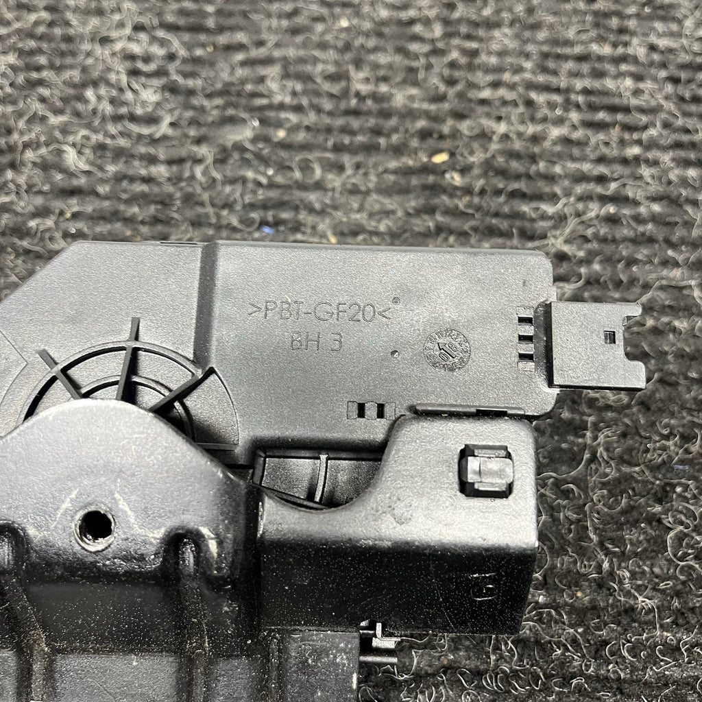 ☑️ BMW E46 M3 330i 325i 323i REAR TRUNK RELEASE LOCK LATCH MECHANISM OEM