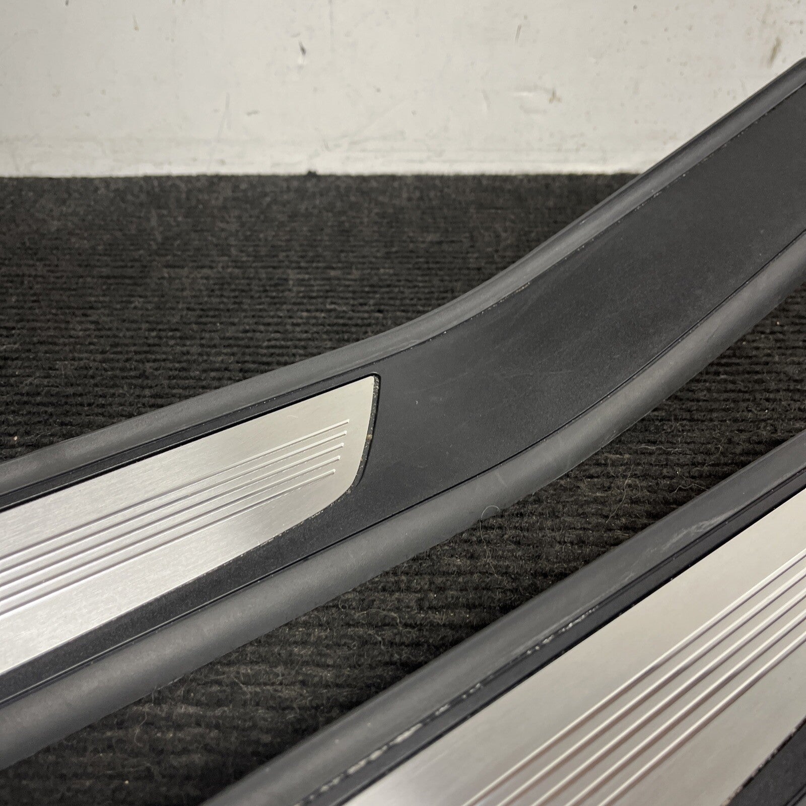 ☑️ 2010 BMW 750i SET OF 4 M SPORT DOOR SCUFF SILL PLATES TRIM COVER OEM
