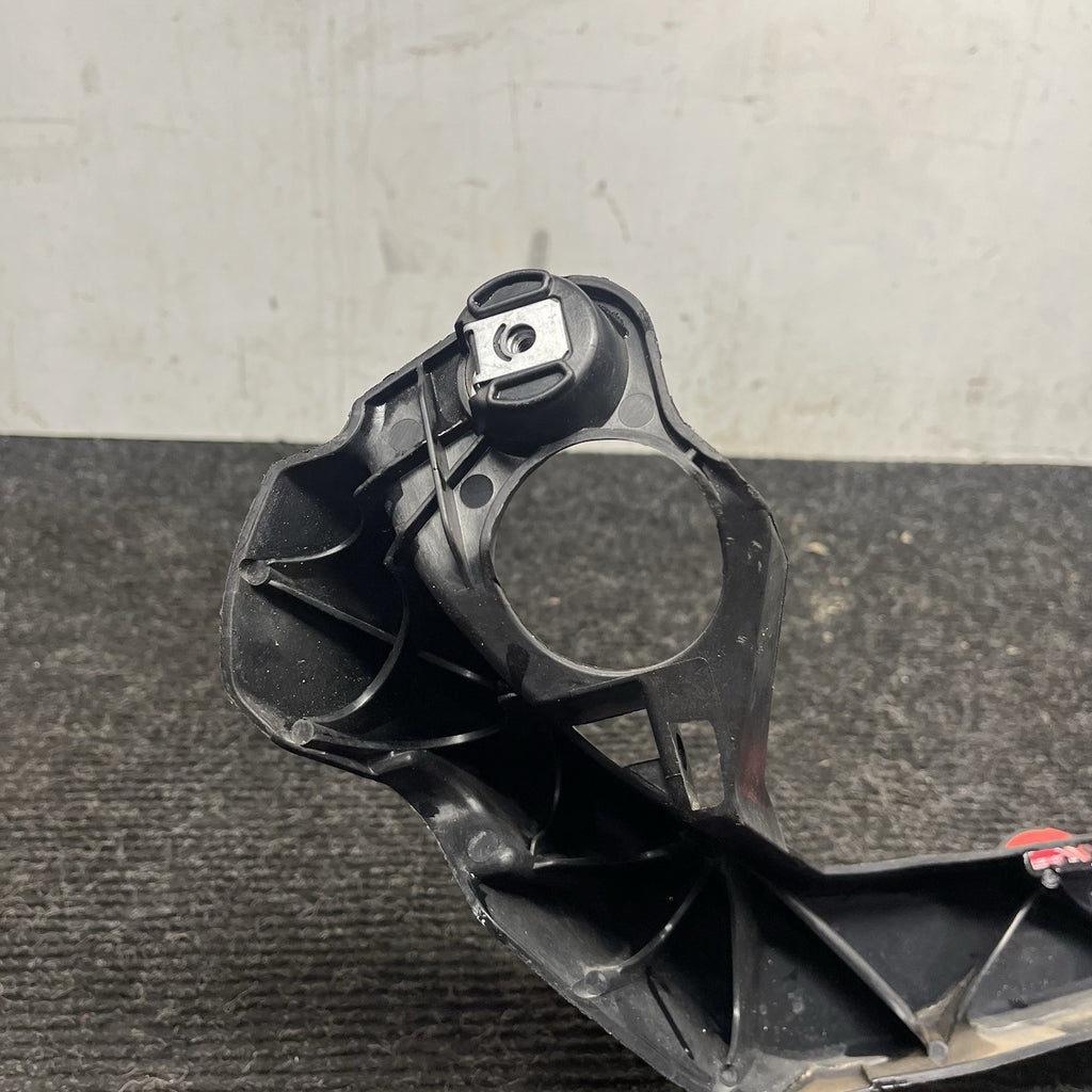☑️07-10 OEM BMW E92 E93 328 335 Left Driver Side Headlight Bracket Carrier Mount