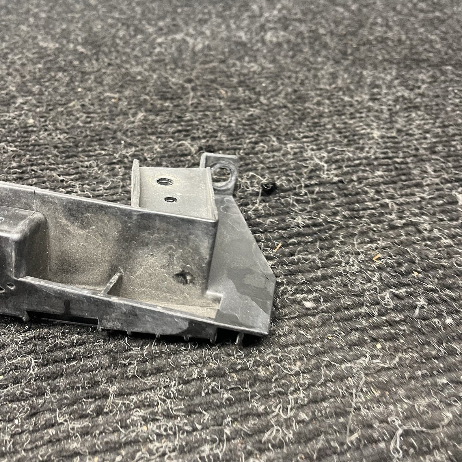 ☑️ 11-14 Subaru WRX STI Driver Left Headlight Bracket Mount Assembly OEM