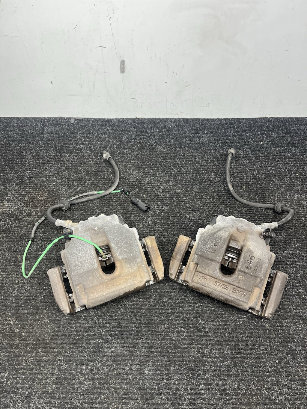 ☑️ 01-06 BMW E46 330i 330Ci RWD FRONT LEFT & RIGHT BRAKE CALIPER SET OEM