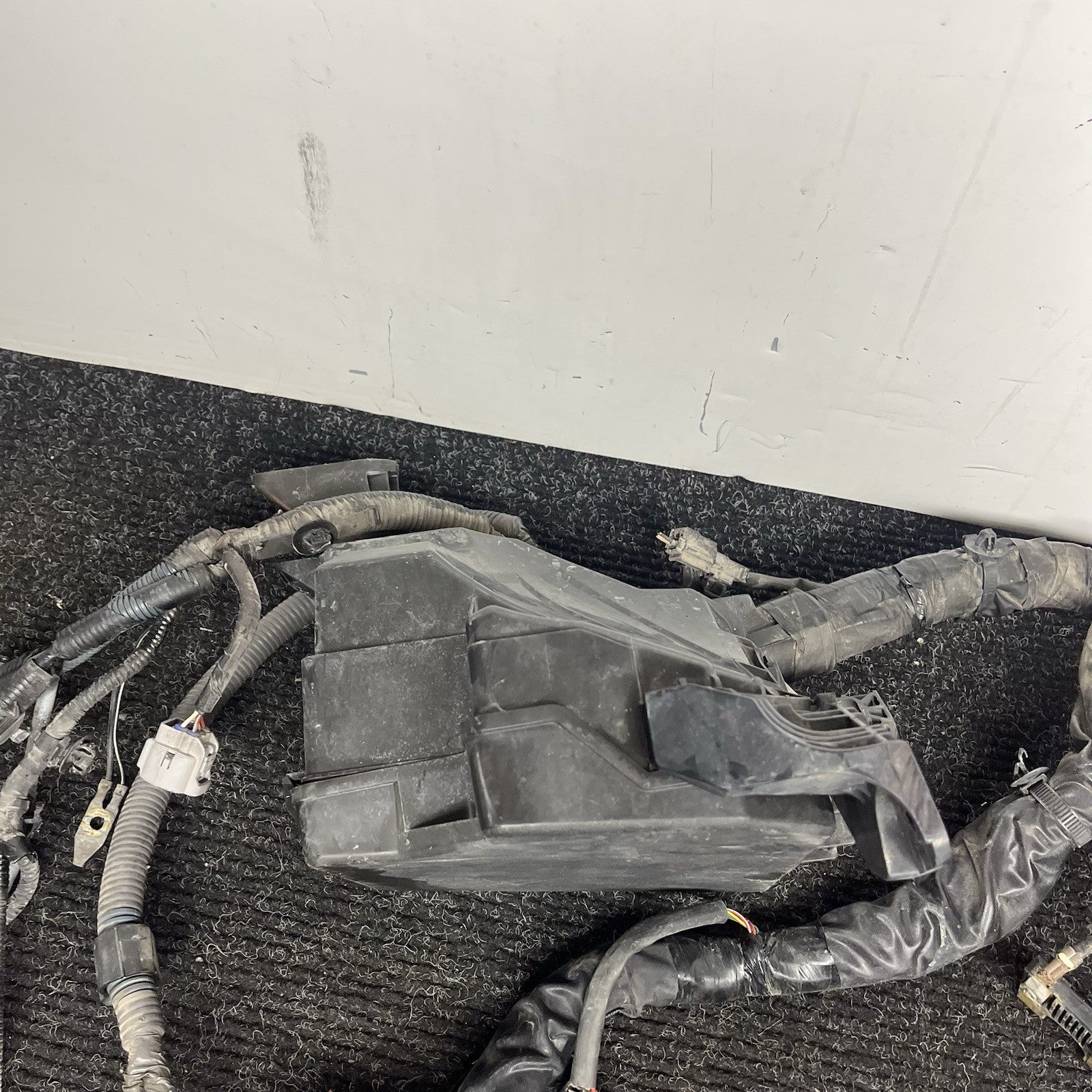 ☑️ 2013-2016 Scion FR-S Engine Bay Wire Harness W/Fuse Box Manual OEM