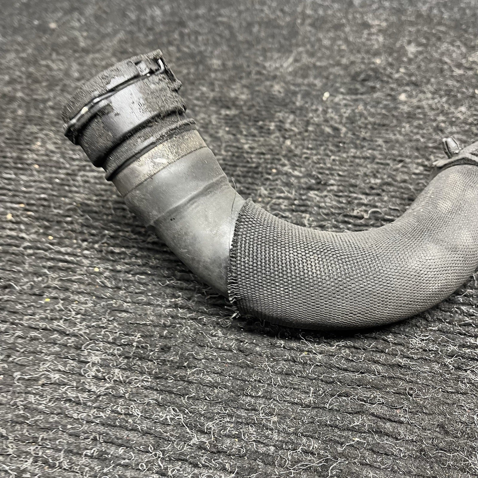☑️ 08-13 OEM BMW E90 E92 E93 M3 Engine S65 Radiator Lower Coolant Hose