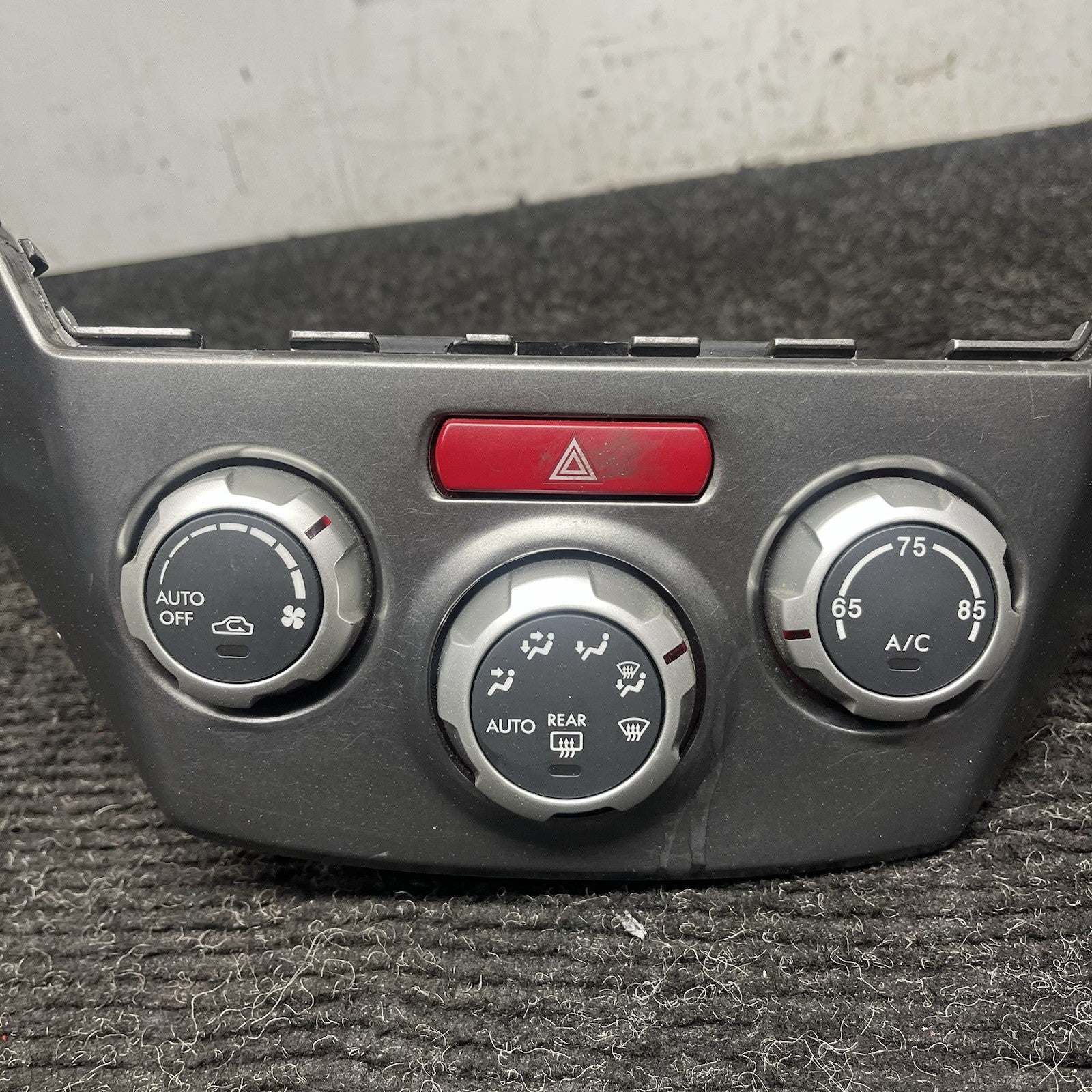 ☑️ 2008-2014 Subaru WRX Impreza Sedan Center Dash Climate Control Trim Bezel