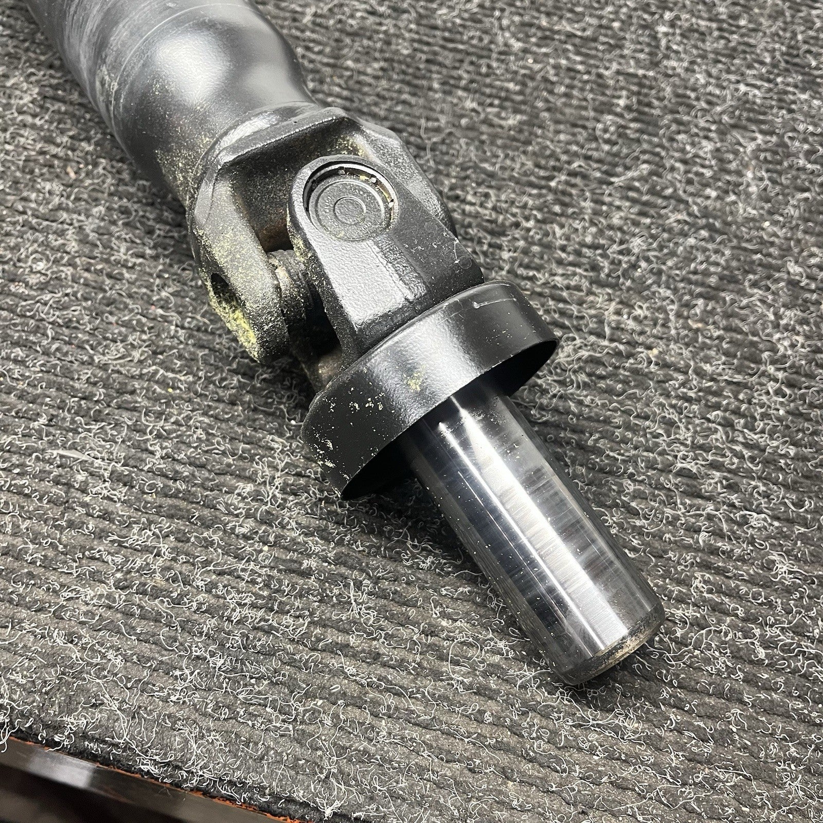 ☑️ 2022-23 Toyota GR86 Subaru BRZ MT Manual Transmission Driveshaft OEM