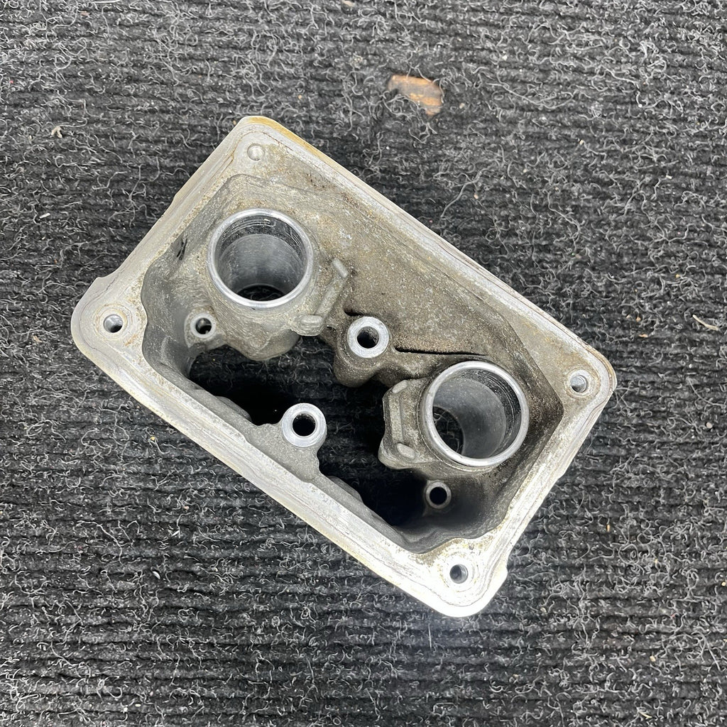 ☑️ OEM BMW E82 E92 F30 F32 F80 F82 Engine N55 S55 Spark Plug Housing Recess