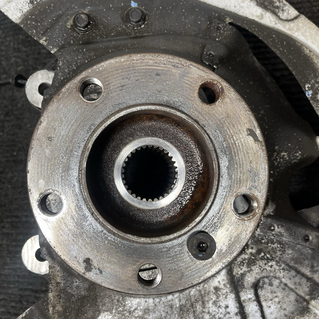 ☑️ 07-19 BMW F15 X5 X6 AWD Front Right Side Spindle Knuckle Hub 6773784 OEM