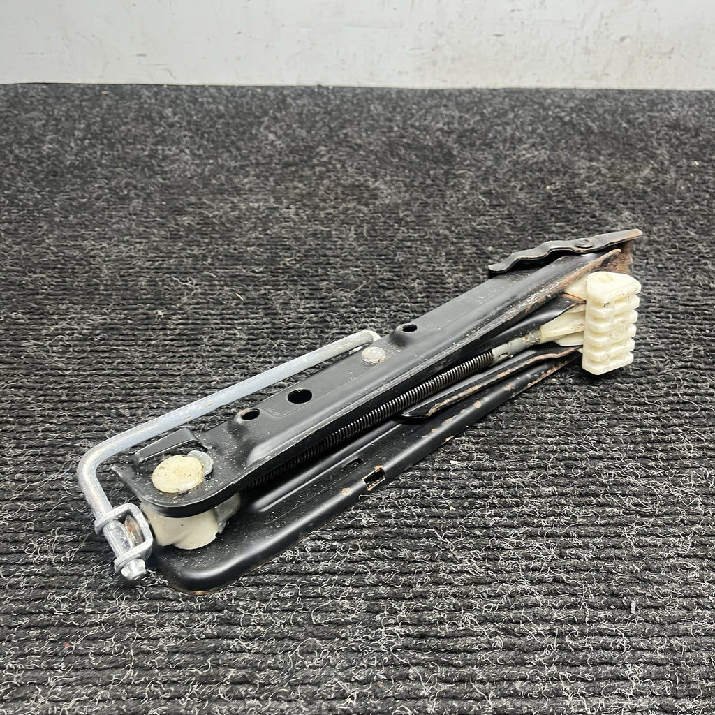 ☑️ BMW E46 3-Series Factory Spare Tire Changing Jack Lifting Tool 1999-2006 OEM