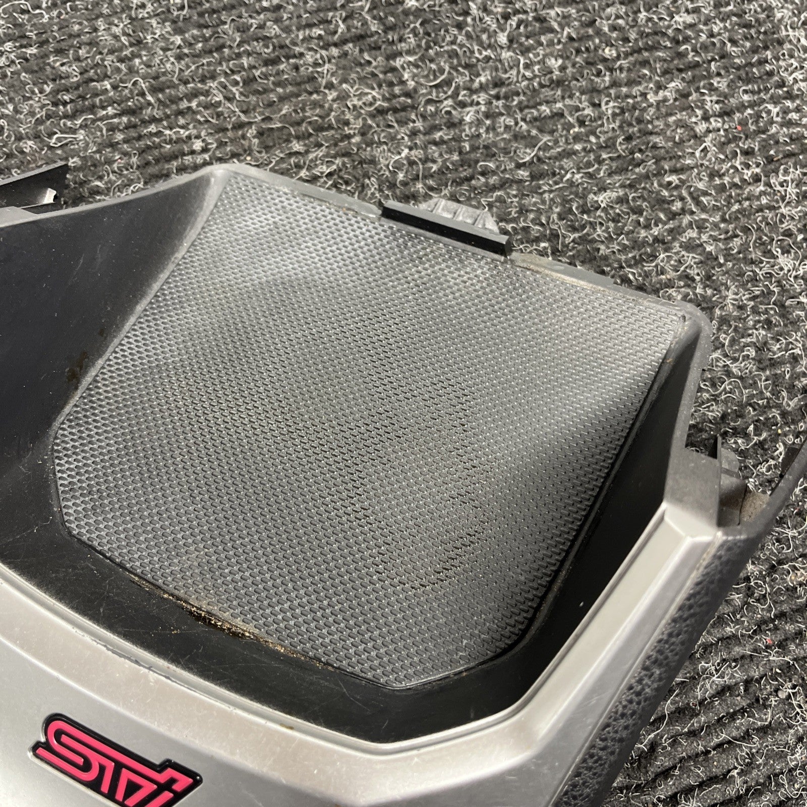 ☑️ 08-14 SUBARU WRX STI CENTER CONSOLE MANUAL GEAR SHIFT BOOT TRIM COVER OEM