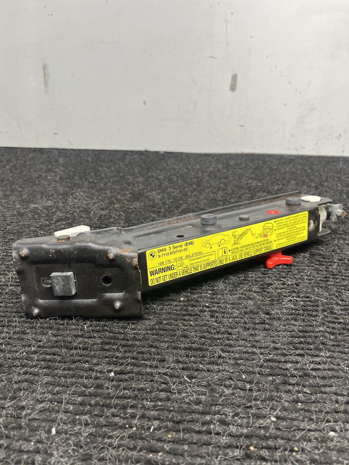 ☑️ 01-06 BMW E46 3-SERIES EMERGENCY SPARE TIRE LIFT JACK TOOL 1096202 OEM