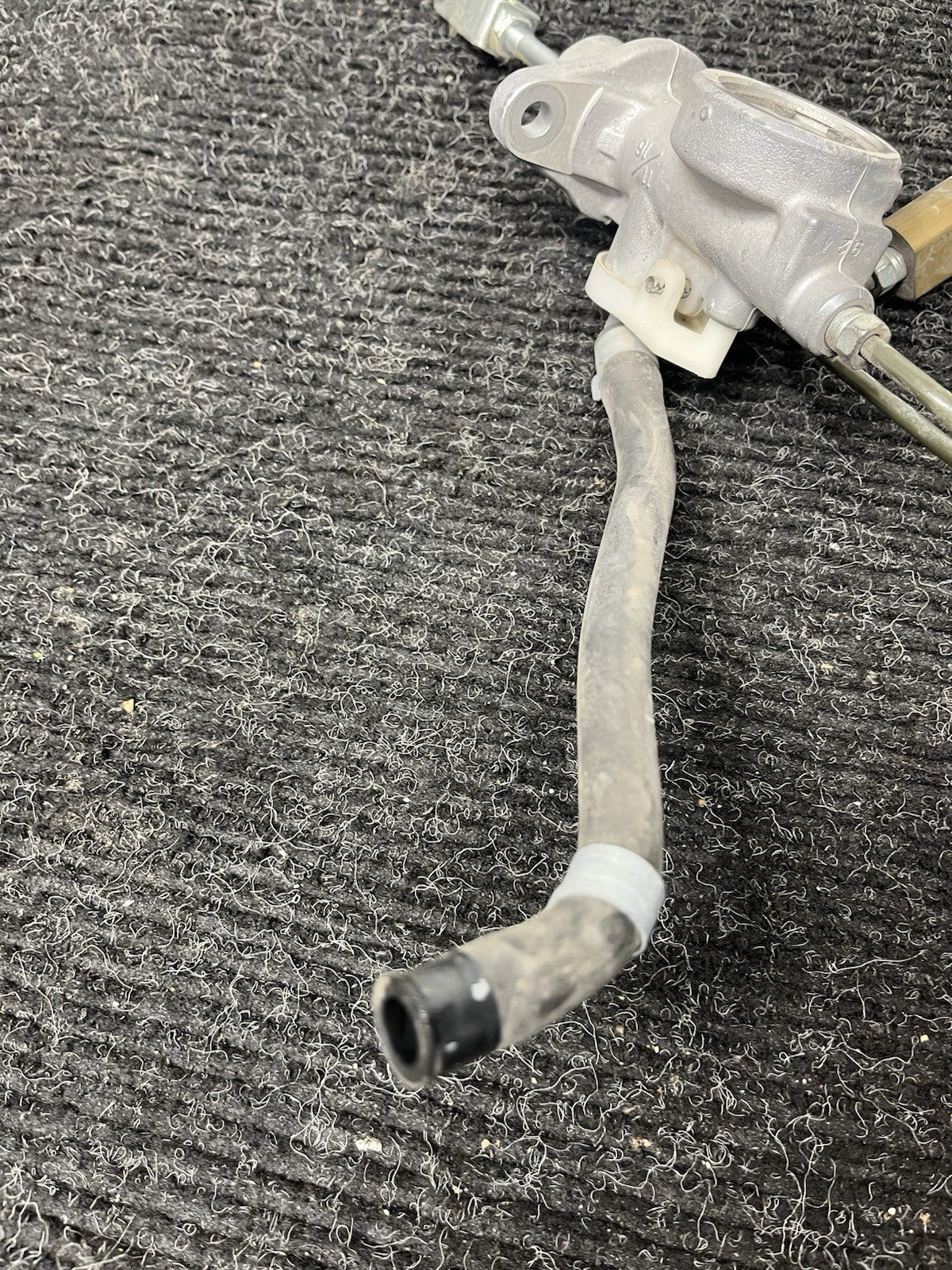 ☑️ 2015-2019 Subaru WRX STI Clutch Master Cylinder OEM 15-19