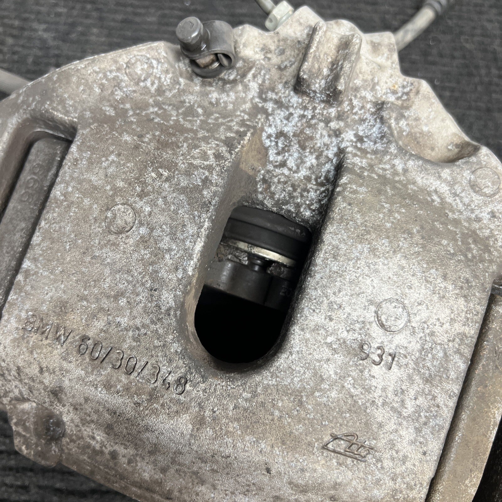 ☑️ 10-18 OEM BMW F07 F10 F12 F13 F01 F02 Front Left & Right Brake Calipers Pair
