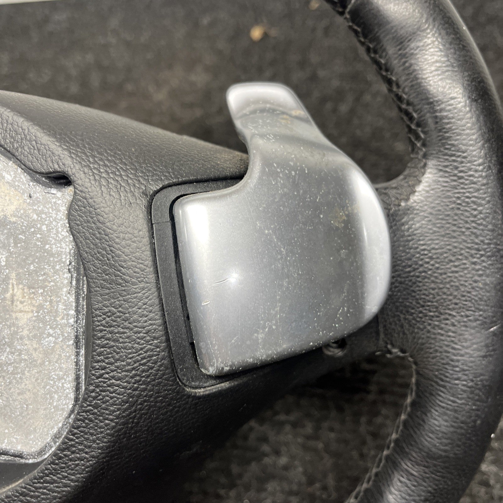 ☑️ 06-10 OEM BMW E92 E93 335 Sport Steering Wheel Black LEATHER w/Paddles