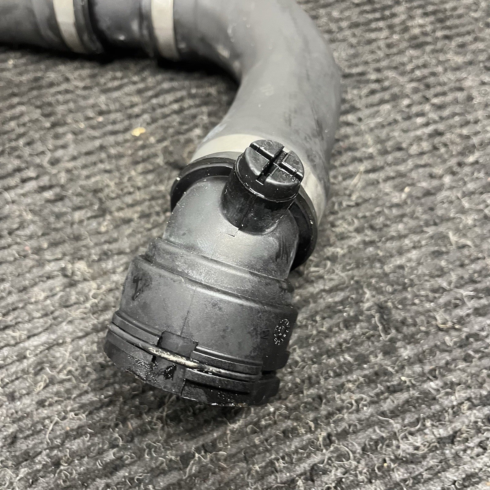 ☑️ 12-16 BMW F22 F30 F32 228i 328i Radiator Coolant Water Hose Pipe 7619256 OEM