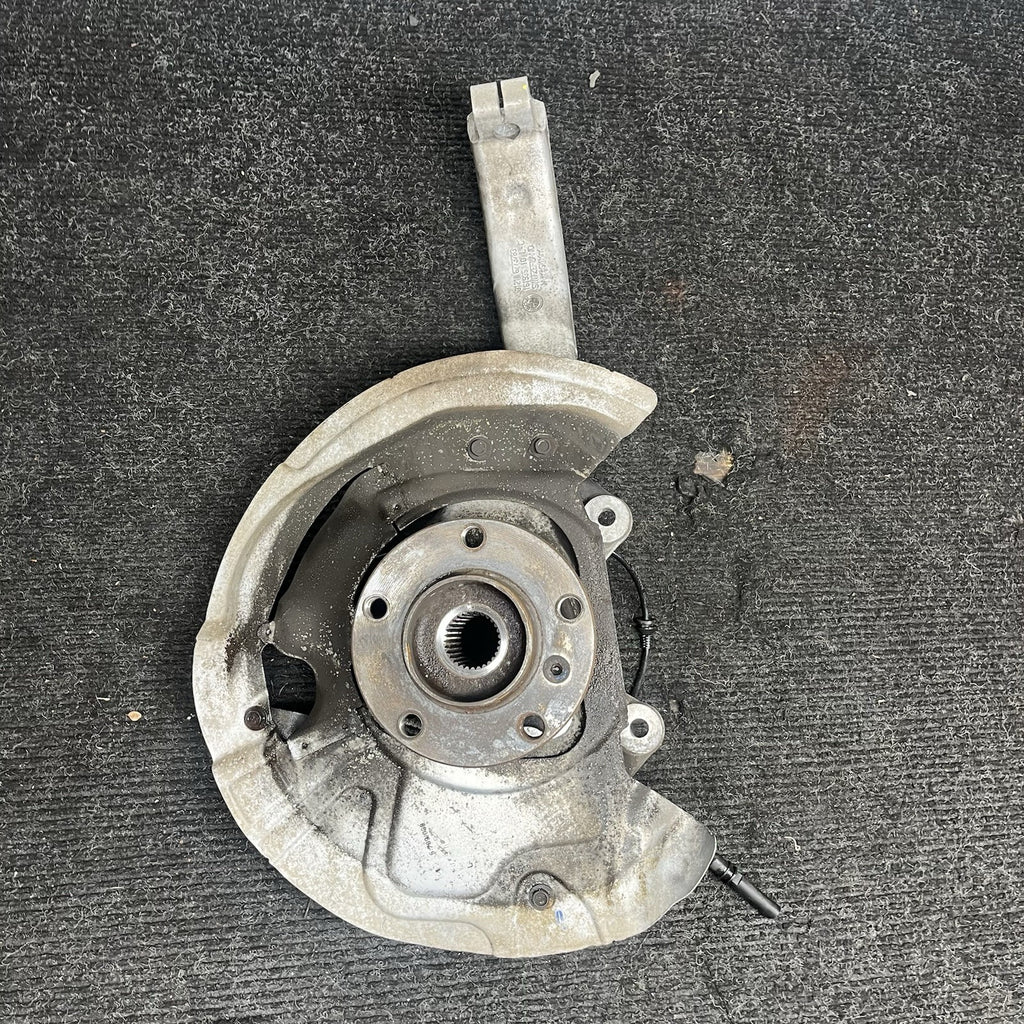 ☑️ 07-19 BMW F15 X5 X6 AWD Front Left Side Spindle Knuckle Hub 6773783 OEM