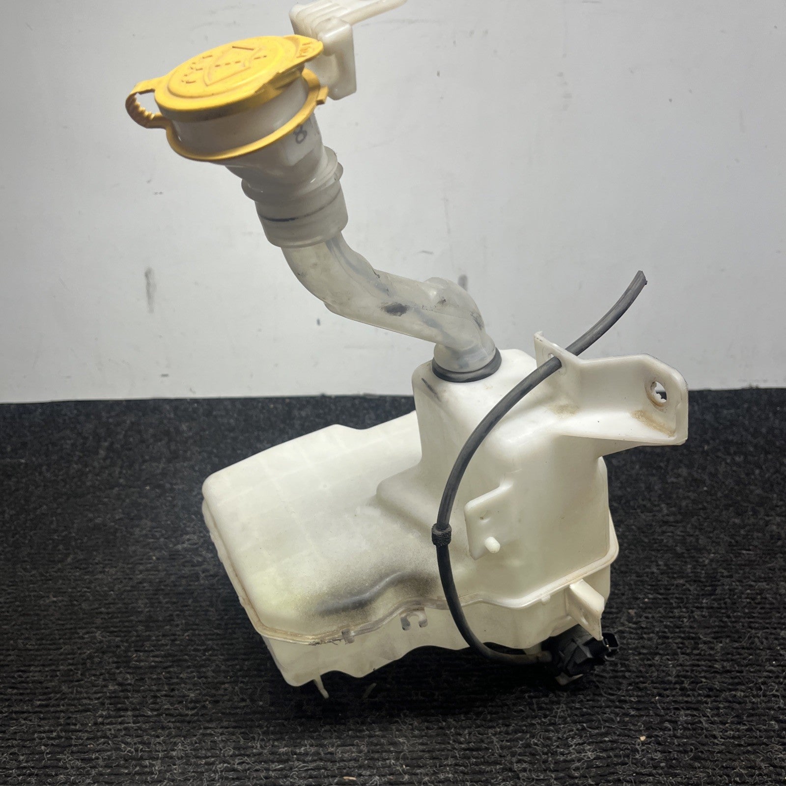 ☑️ 2013-2020 SUBARU BRZ SCION FRS WINDSHIELD WASHER FLUID RESERVOIR TANK OEM