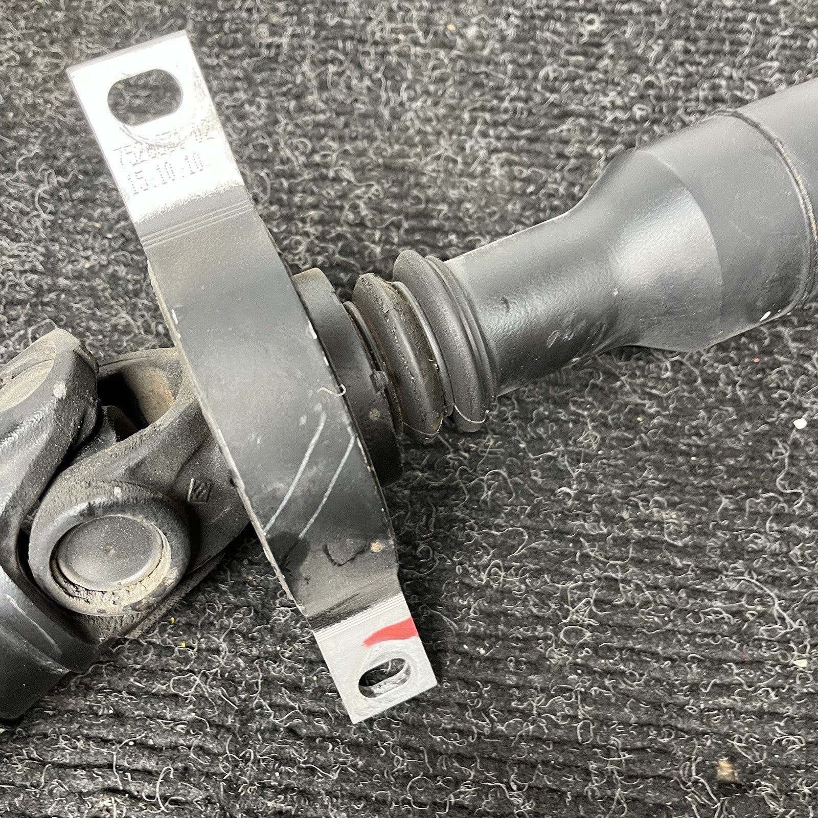 ☑️ 7-13 OEM BMW E90 E92 E93 Rear Drive Shaft Driveshaft AT Transmission 7574678