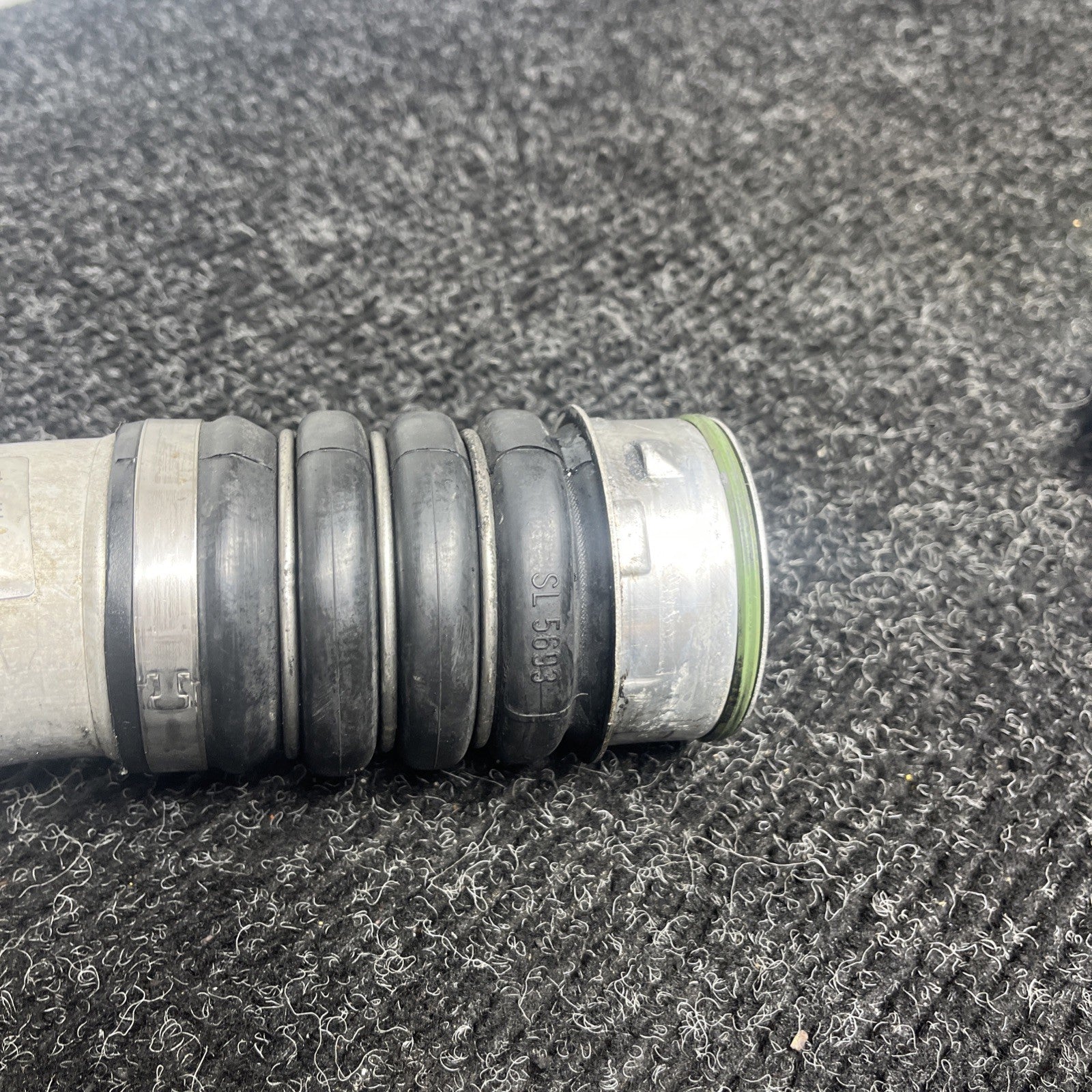 ☑️ 07-13 BMW E92 335I 3.0L L6 INTER COOLER TURBOCHARGER INLET AIR PIPE OEM