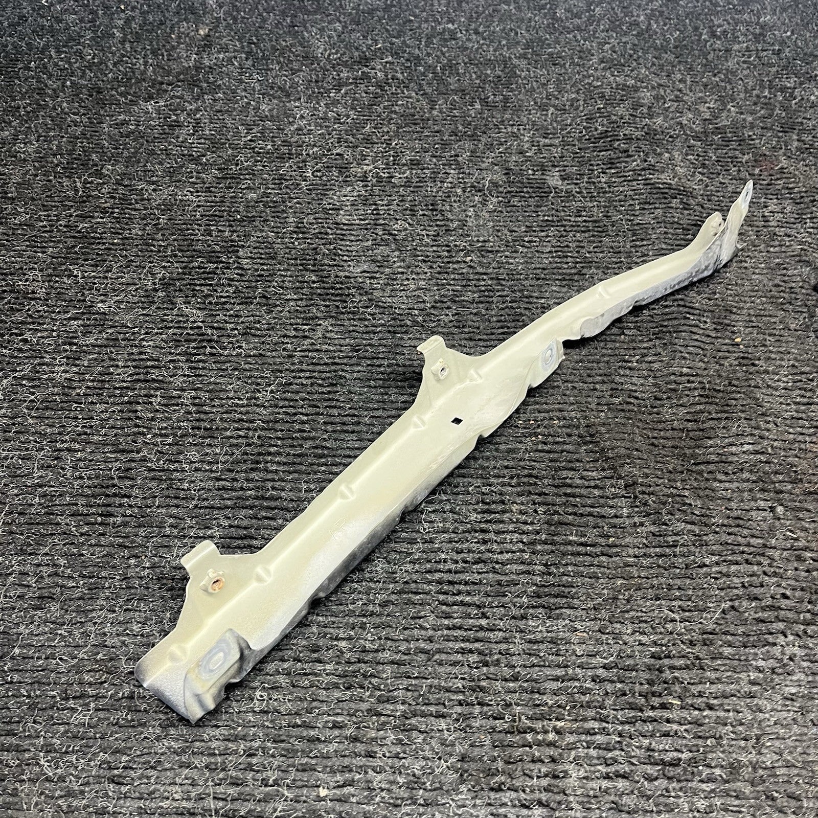 ☑️ 2013-2020 Scion FRS Subaru BRZ 86 Front RH Right Side Fender Bracket