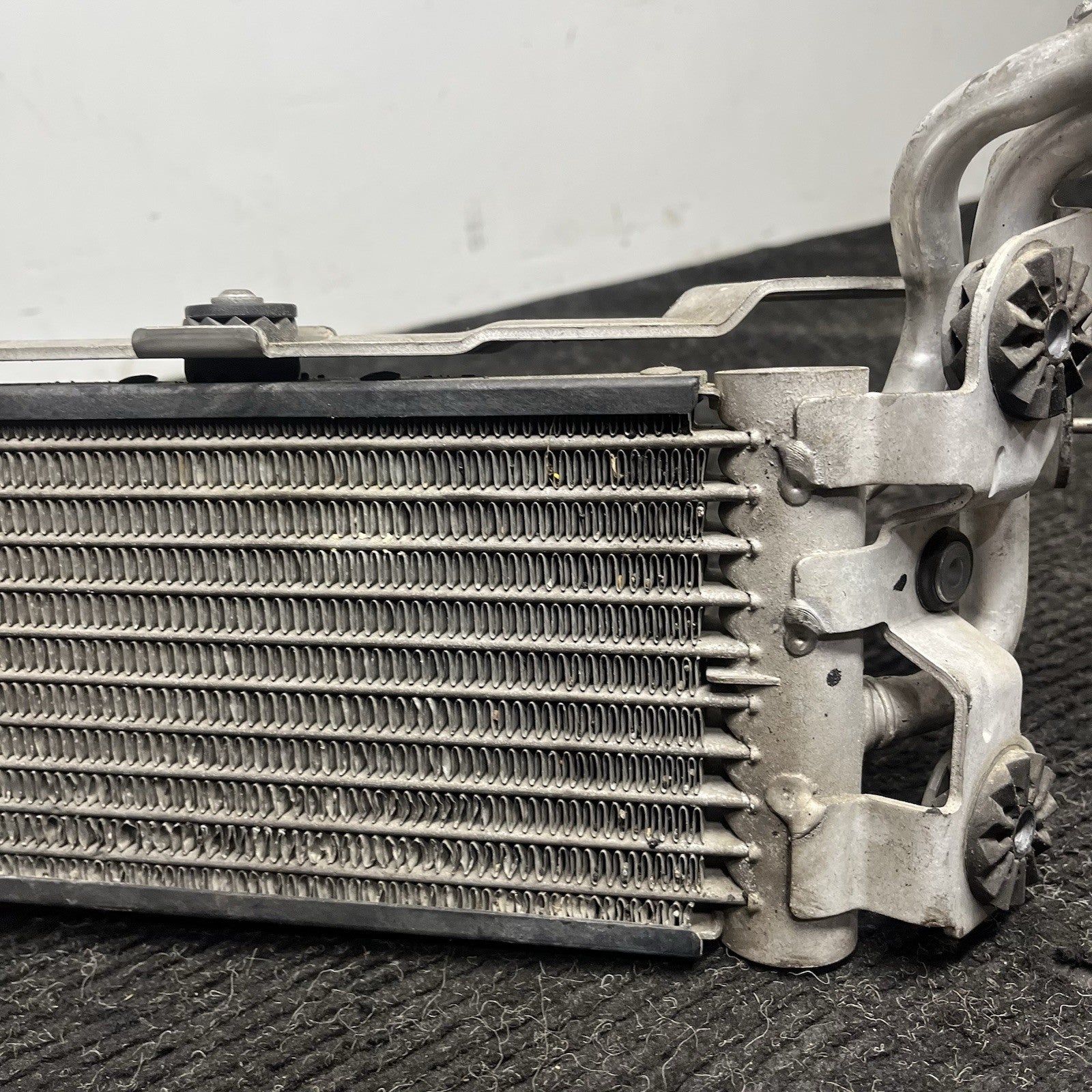 ☑️08-13 OEM BMW E88 E82 135 Convertible Coupe Engine N54 N55 Oil Cooler Radiator