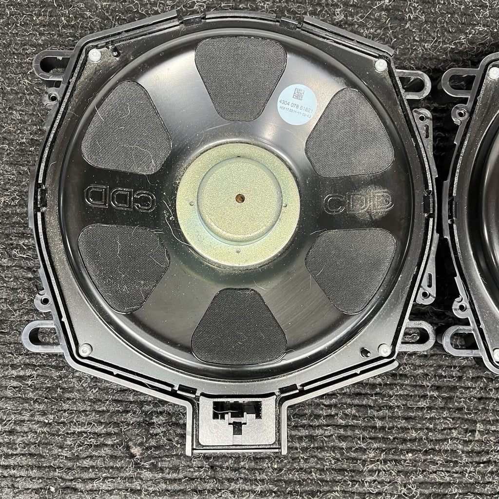 ☑️ 2011-2014 BMW X3 X5 Floor Speaker Subwoofer Pair 65139218695 OEM