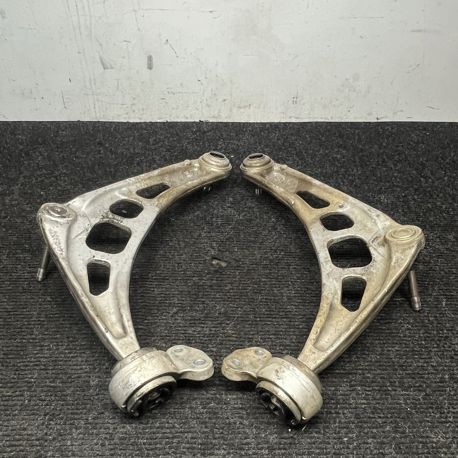 ☑️ 00–06 BMW E46 3-Series RWD E85 Z4 Front Lower Control Arm Wishbone Pair OEM