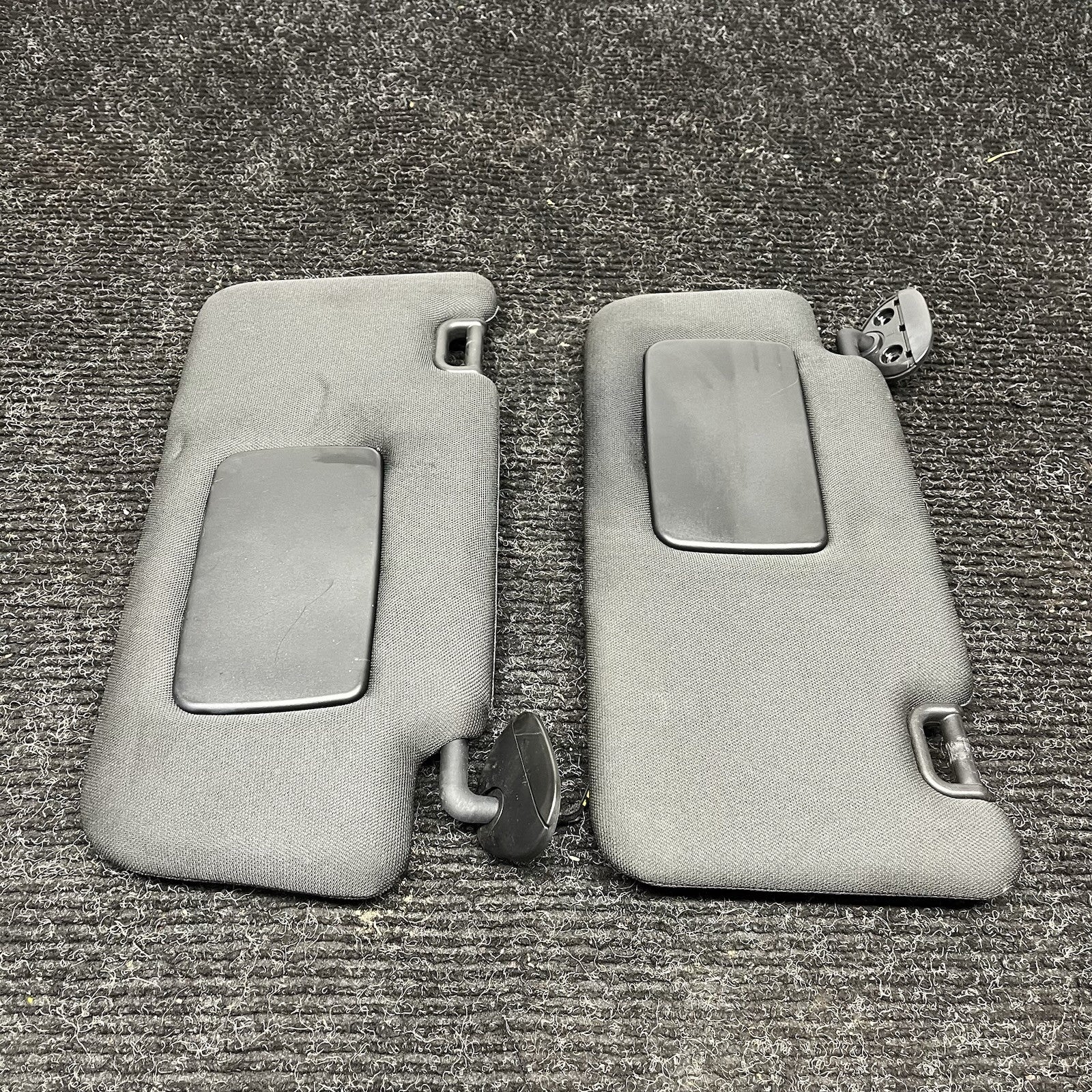 ☑️ 2015-2019 Subaru WRX STI Left Driver Passenger Right Sun Visor Pair OEM 15-19
