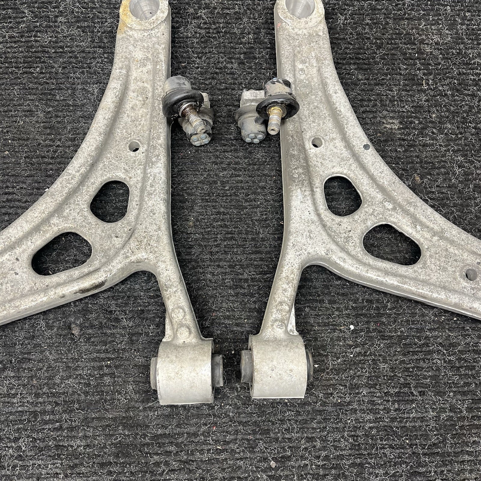 ☑️ 2008-2014 Subaru Impreza WRX STI OEM Front Lower Control Arms Pair LH RH