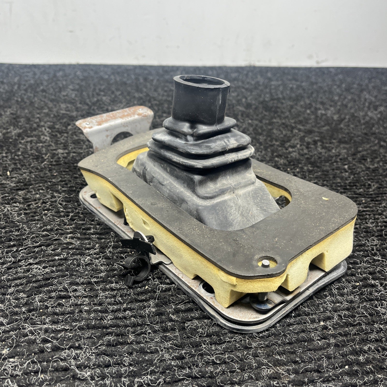 ☑️ 2013-2020 Subaru BRZ Scion FRS Toyota 86 Shifter Trim Boot Noise Dampener OEM