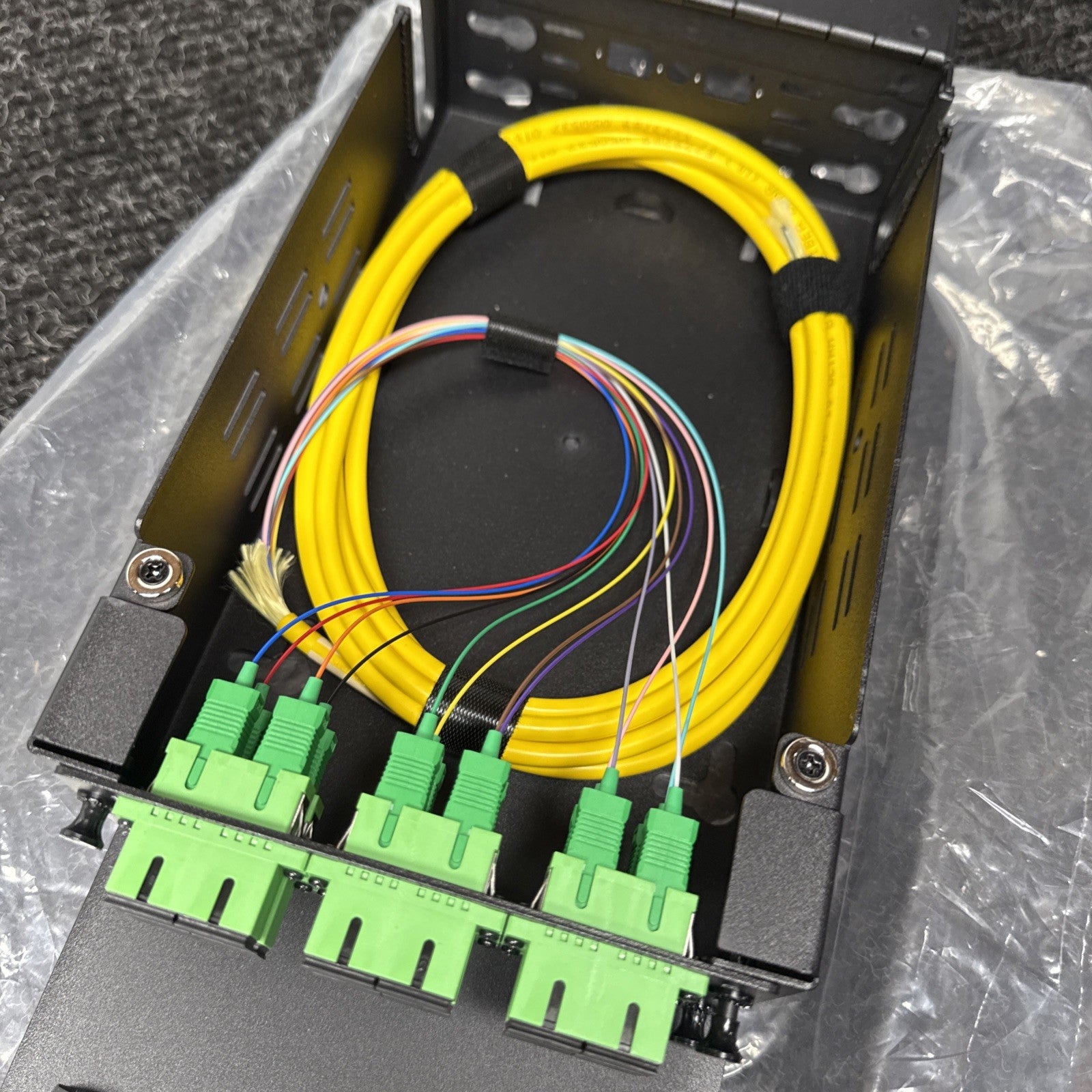 Lynn Electronics 2 LGX 2 Slot Wall Mount Patch Panel - FPP-02-W-18