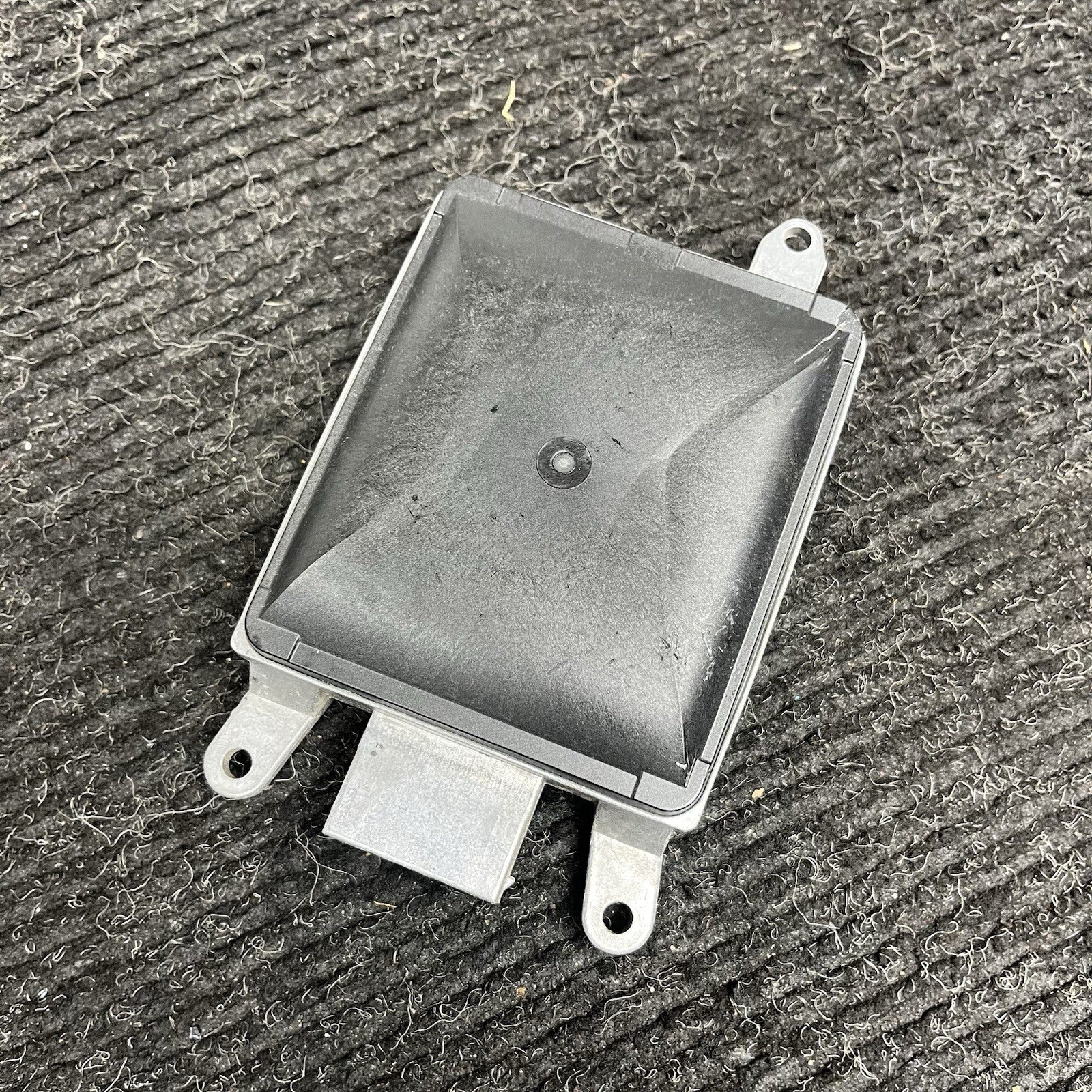 ☑️ 15-18 BMW F30 F32 F80 REAR RIGHT LANE ASSIST BLIND SPOT SENSOR 6884287 OEM