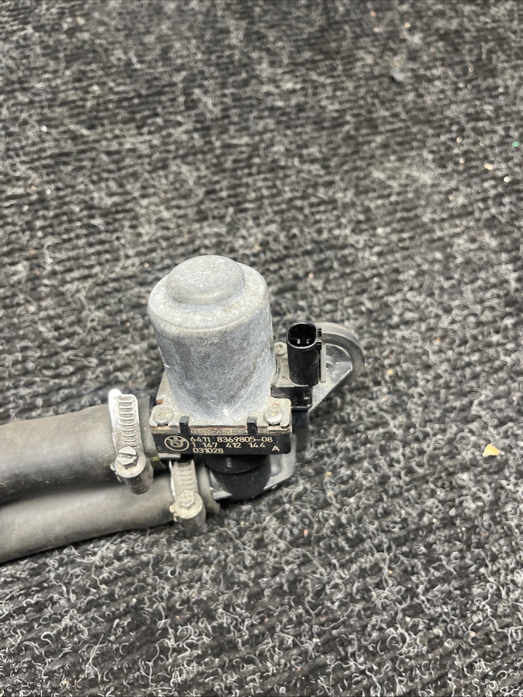 ☑️ 01-06 BMW E46 3-SERIES HEATER WATER COOLANT VALVE PUMP 8369805 OEM