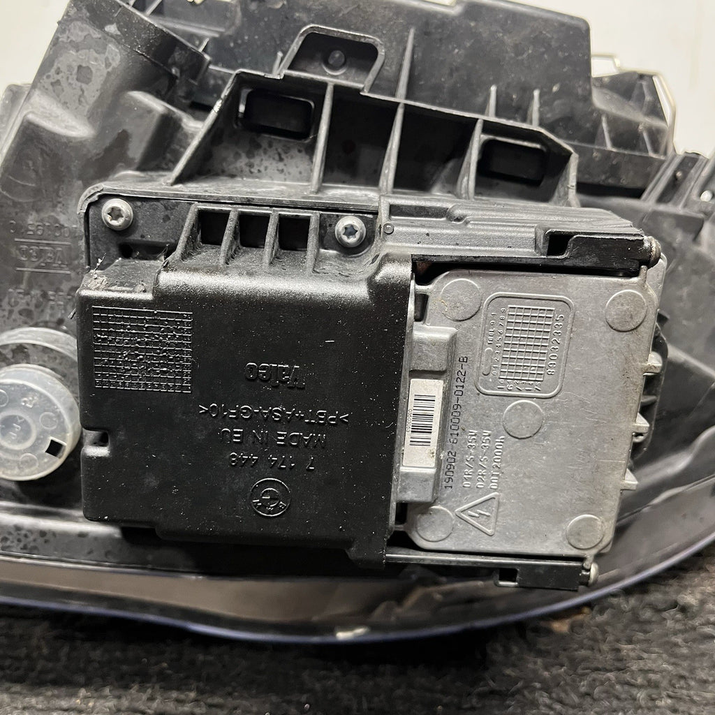 ☑️ 2011-2013 BMW 135I LCI E82 E88 RIGHT PASSENGER HID XENON HEADLIGHT OEM *NOTE*