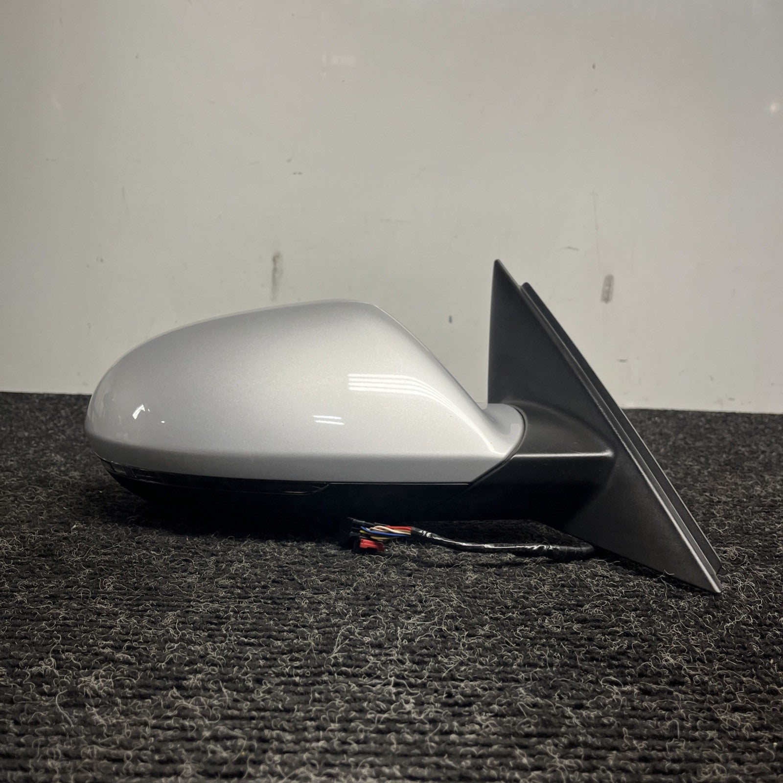 ☑️ 2012-2018 AUDI A6 S6  RIGHT PASSENGER SIDE DOOR REAR VIEW MIRROR OEM