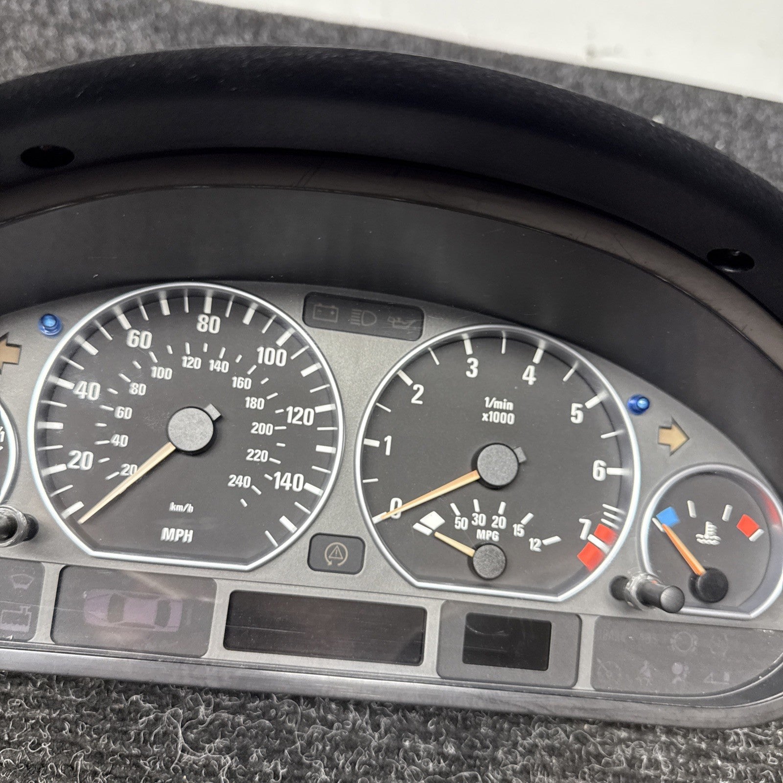 ☑️05-06 BMW E46 330ci ZHP AT 2 DOOR INSTRUMENT CLUSTER SPEEDOMETER OEM 123K NOTE